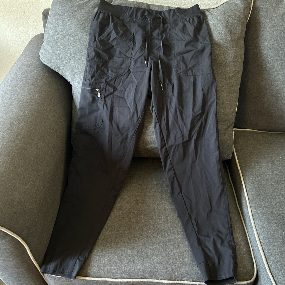 Scrub pants
